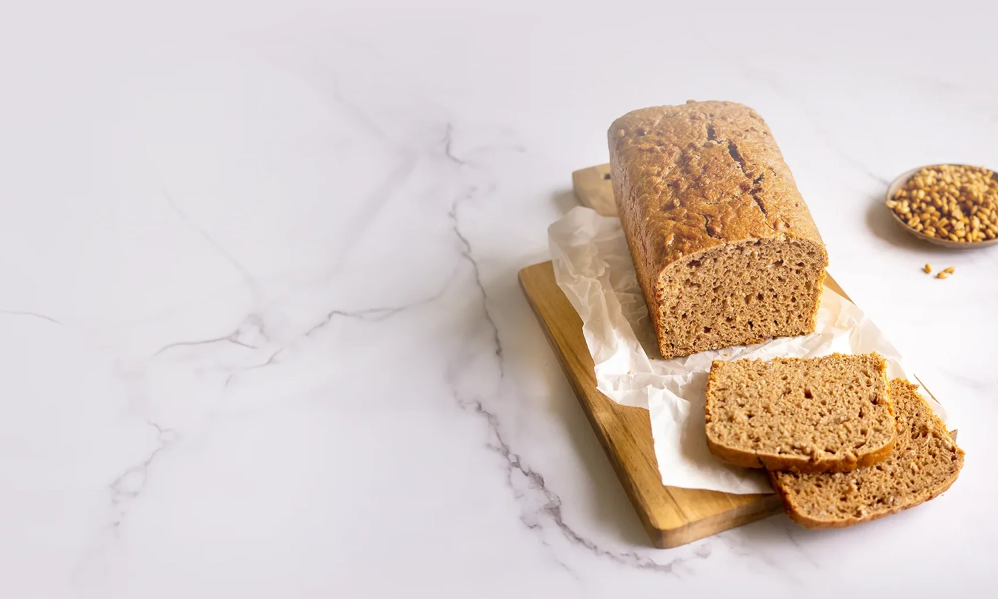 die-bio-baeckerei-am-elm-brot-und-wein-header-image-dinkelkeimbrot-2